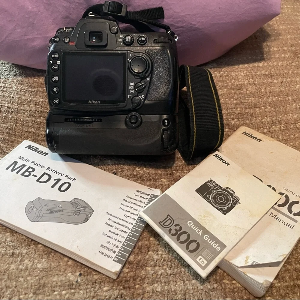 Nikon D300 DSLR camera body with MB-D10 battery grip